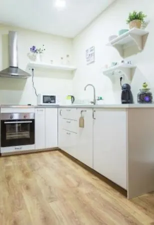 Sweet Center Apartment