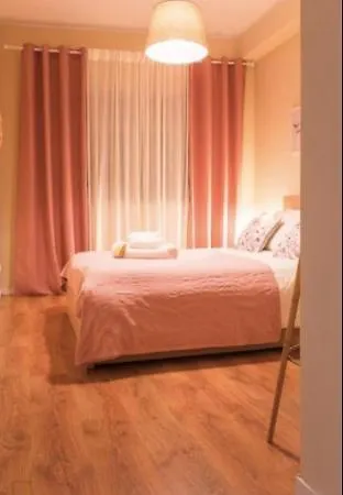 Sweet Center Apartment *